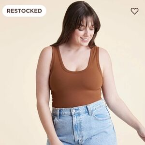 Nuuds Seamless Scoop Tank Bodysuit Chocolate Neutral Casual Basic Staple L NEW